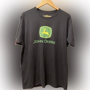 John Deere tshirt medium